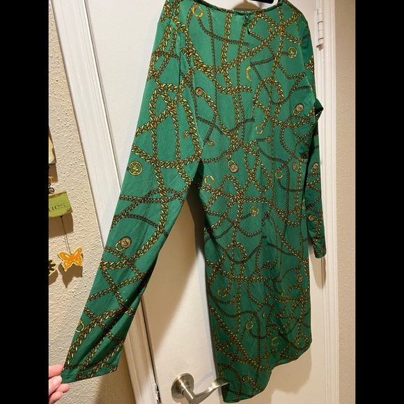 Michael Kors Green and Gold Chain Dress - Picture 5 of 6